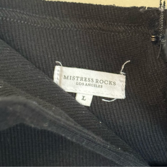 MISTRESS ROCKS DEEP V-CUT DRESS - Picture 3 of 4